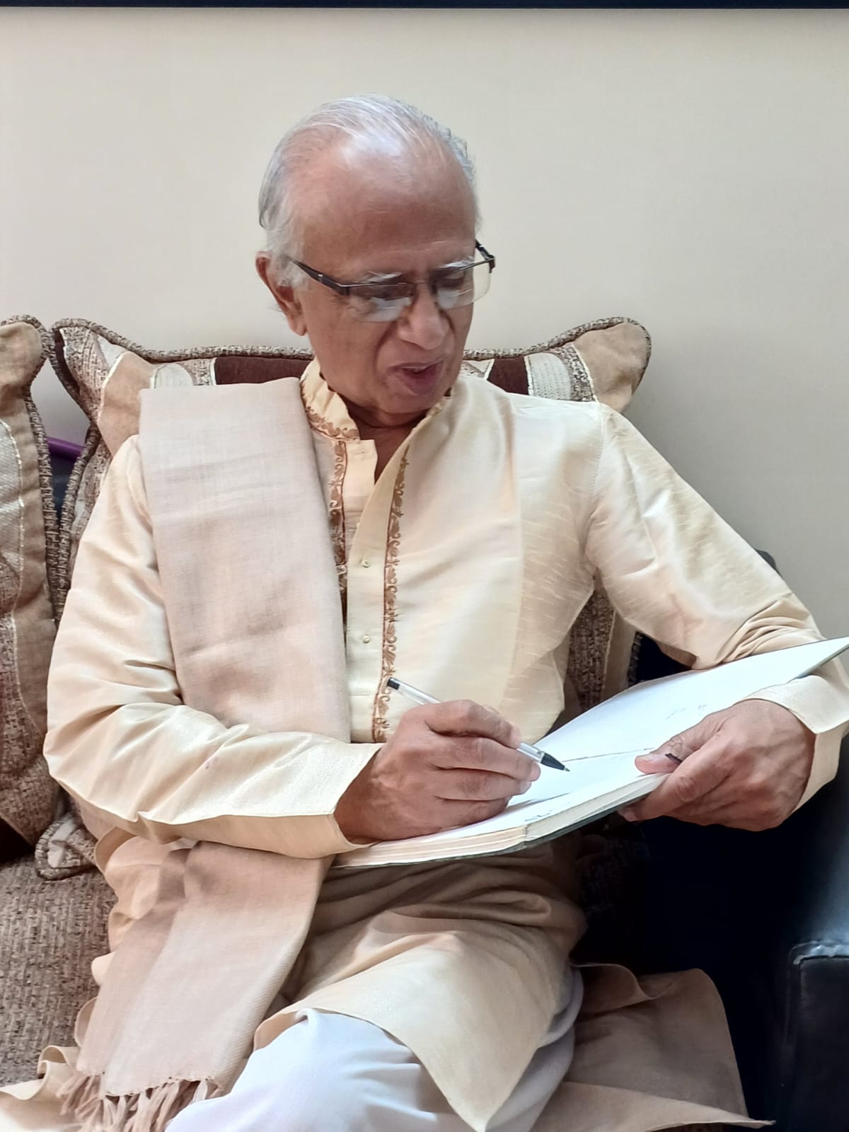 Dhananjay Borkar About Author